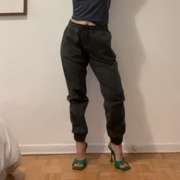 Military Green Cargo Pants - Picture 6 of 8